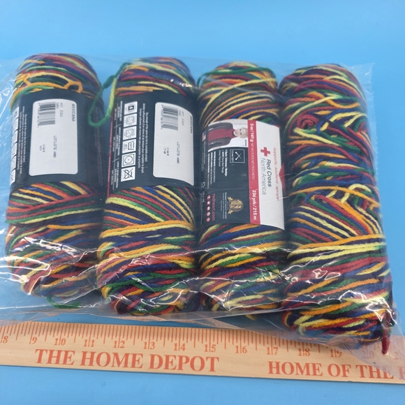 Red Heart Super Saver Mexicana (lot 4560)Yarn, Bundle Of 4 Skeins. - Picture 2 of 6